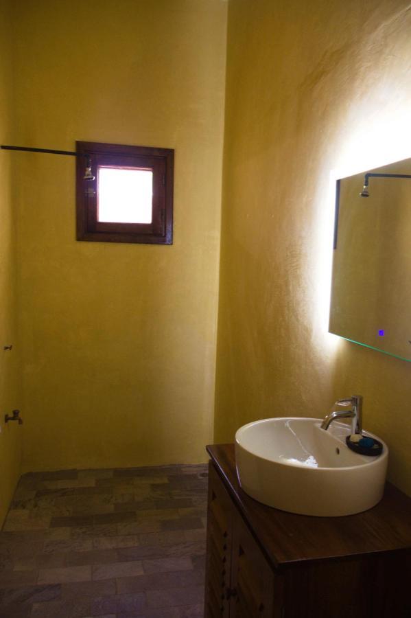 Hotel Otsunami Lomé Eksteriør billede